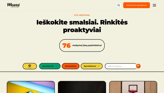 Mostai course catalogue with audience filters and a search box